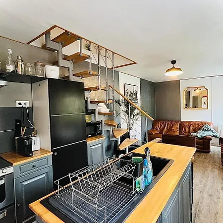 Le Caponiere Apartment *